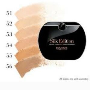 Brand new bourjois silk edition matte powder in 52 vanilla